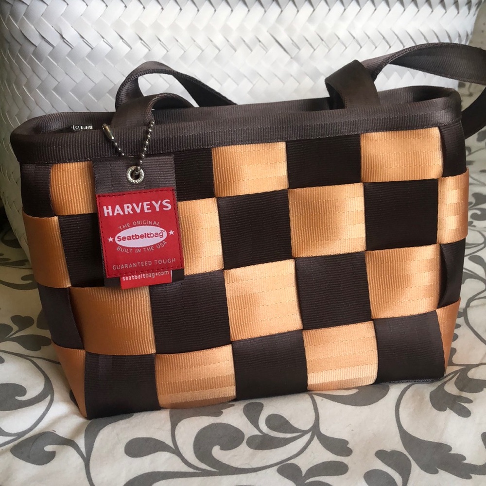 EUC Harvey’s Seatbelt Bag pumpkin spice